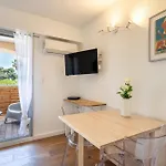 La Cigale Varoise - La Apartament